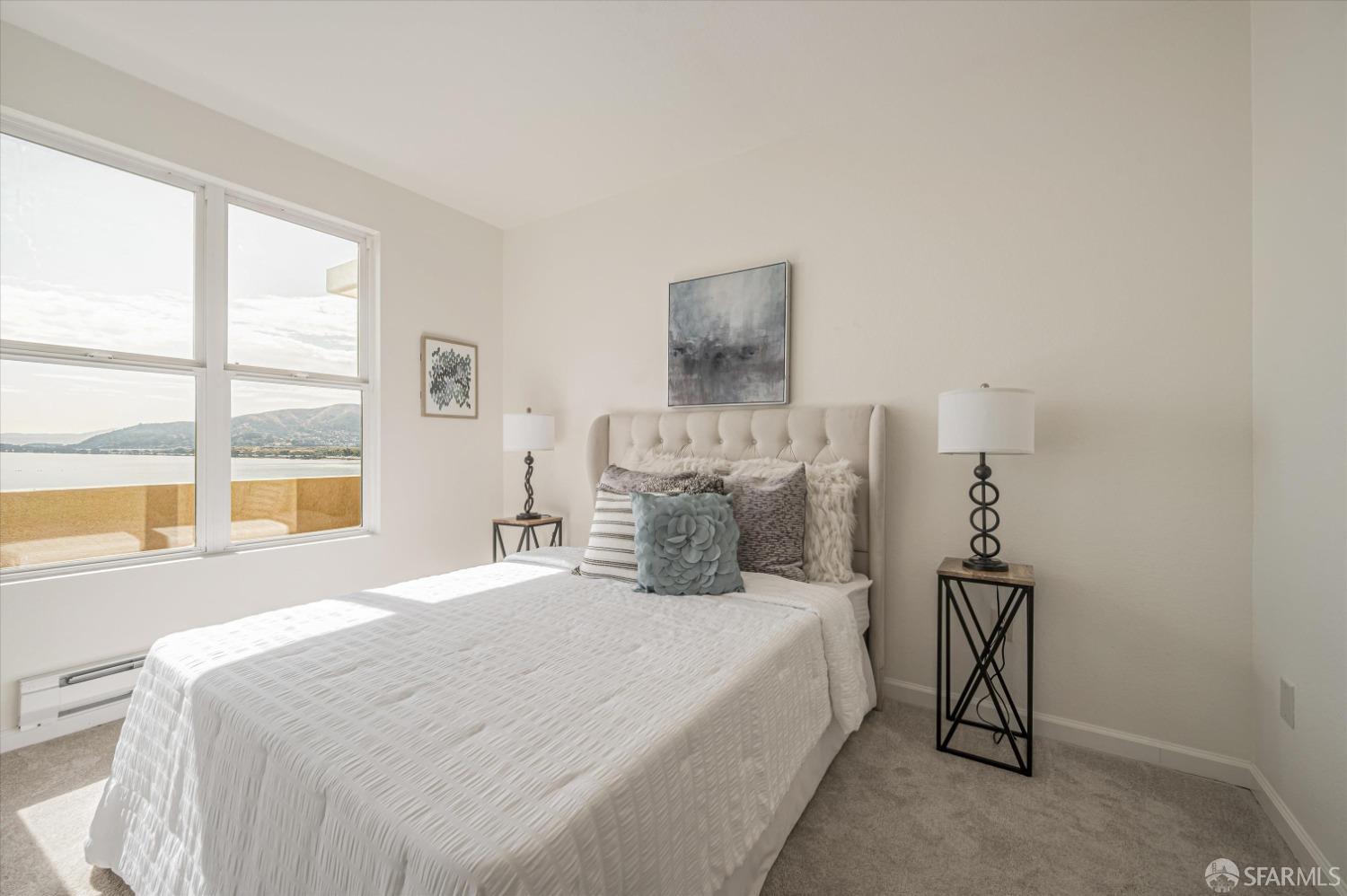 101 Crescent Way # 2108