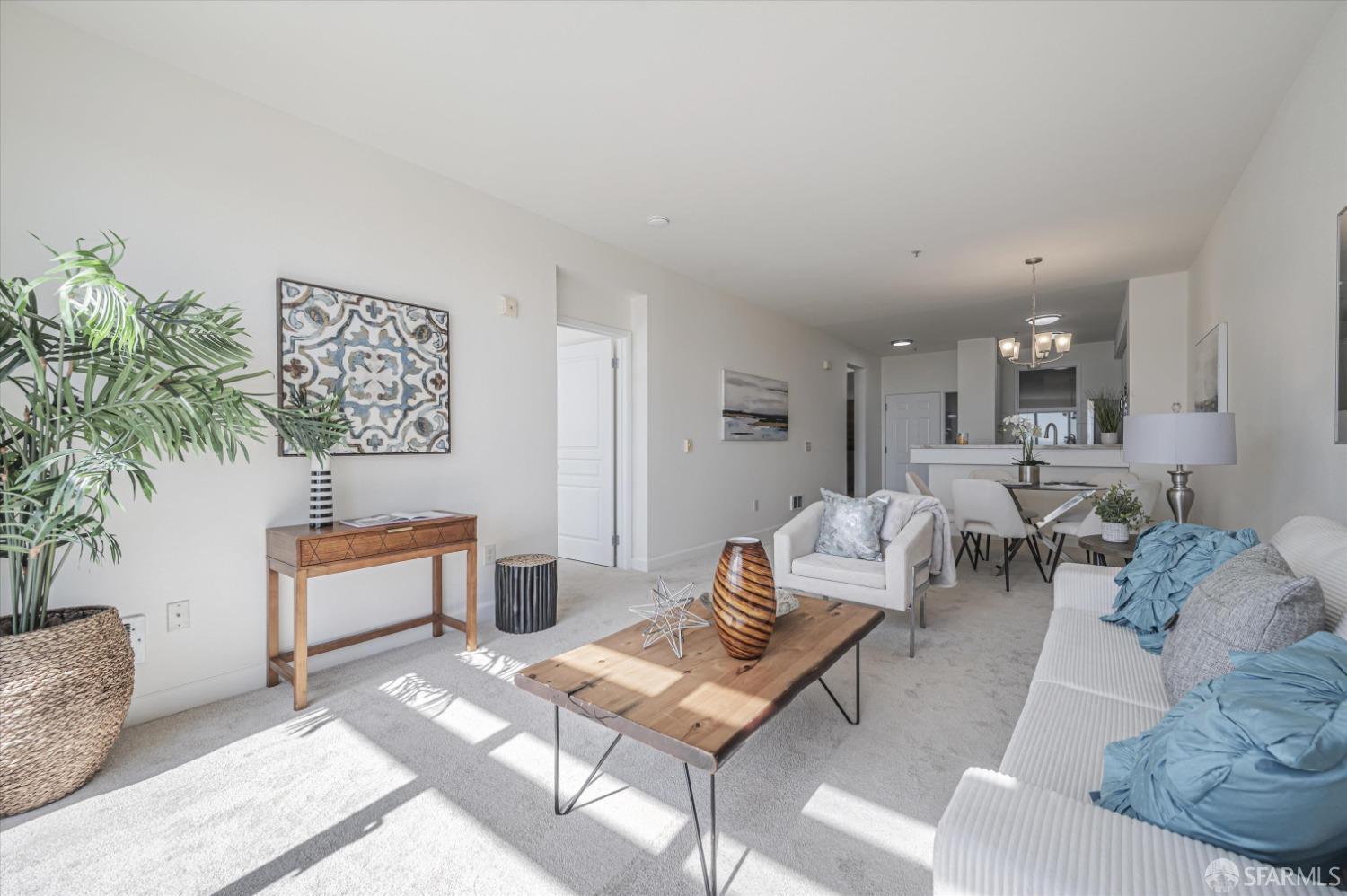 101 Crescent Way # 2108
