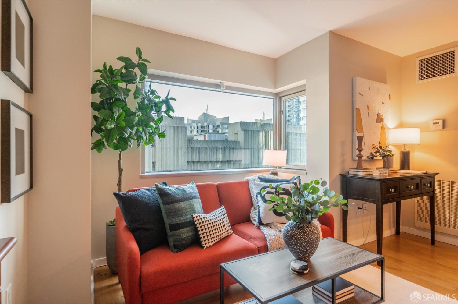 333 1st Street # N1006