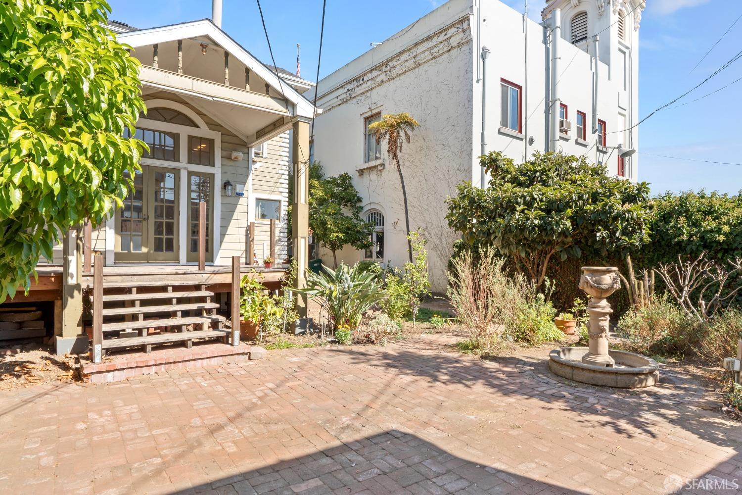1227 International Boulevard