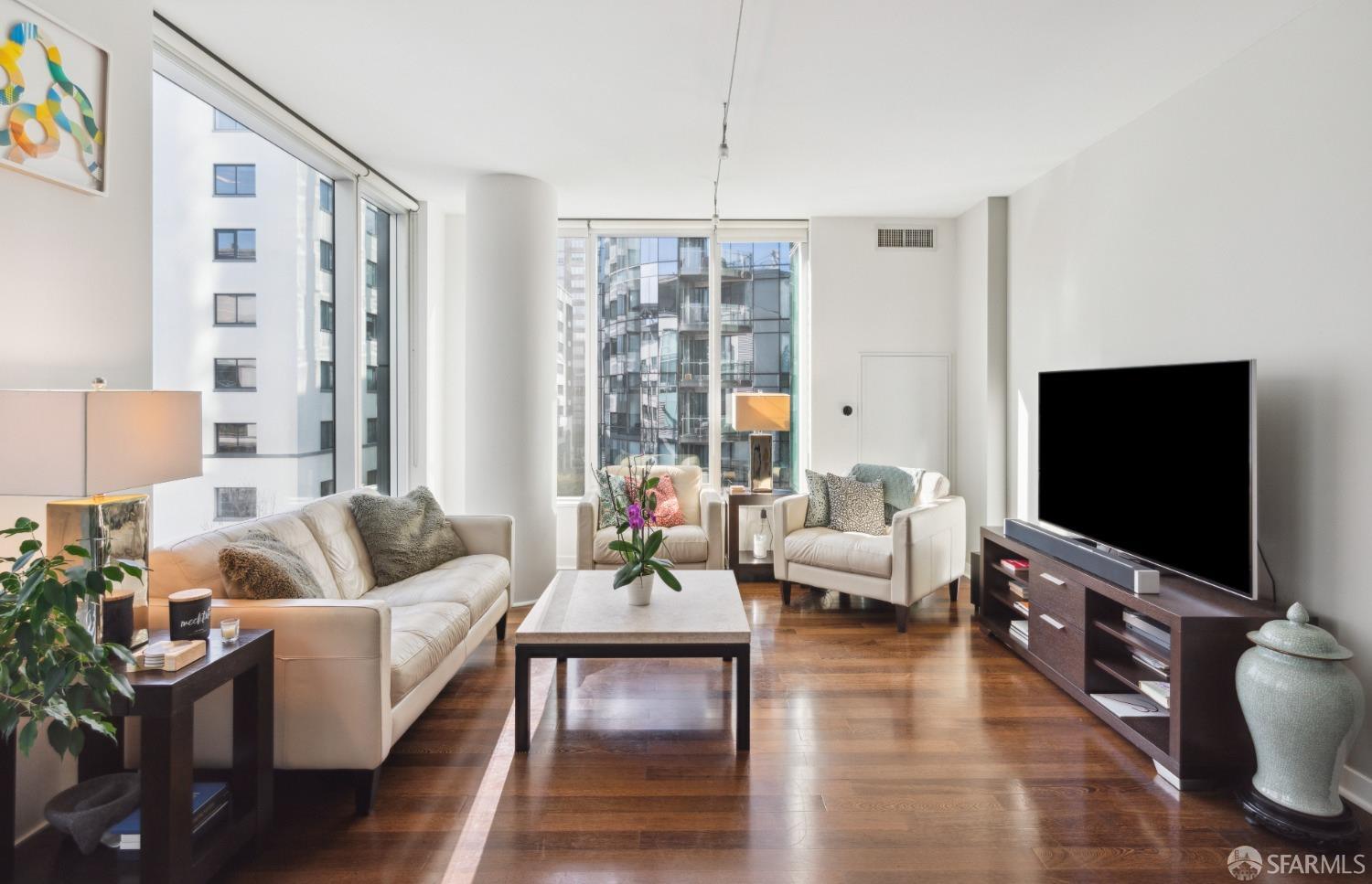 333 Main Street # 5E