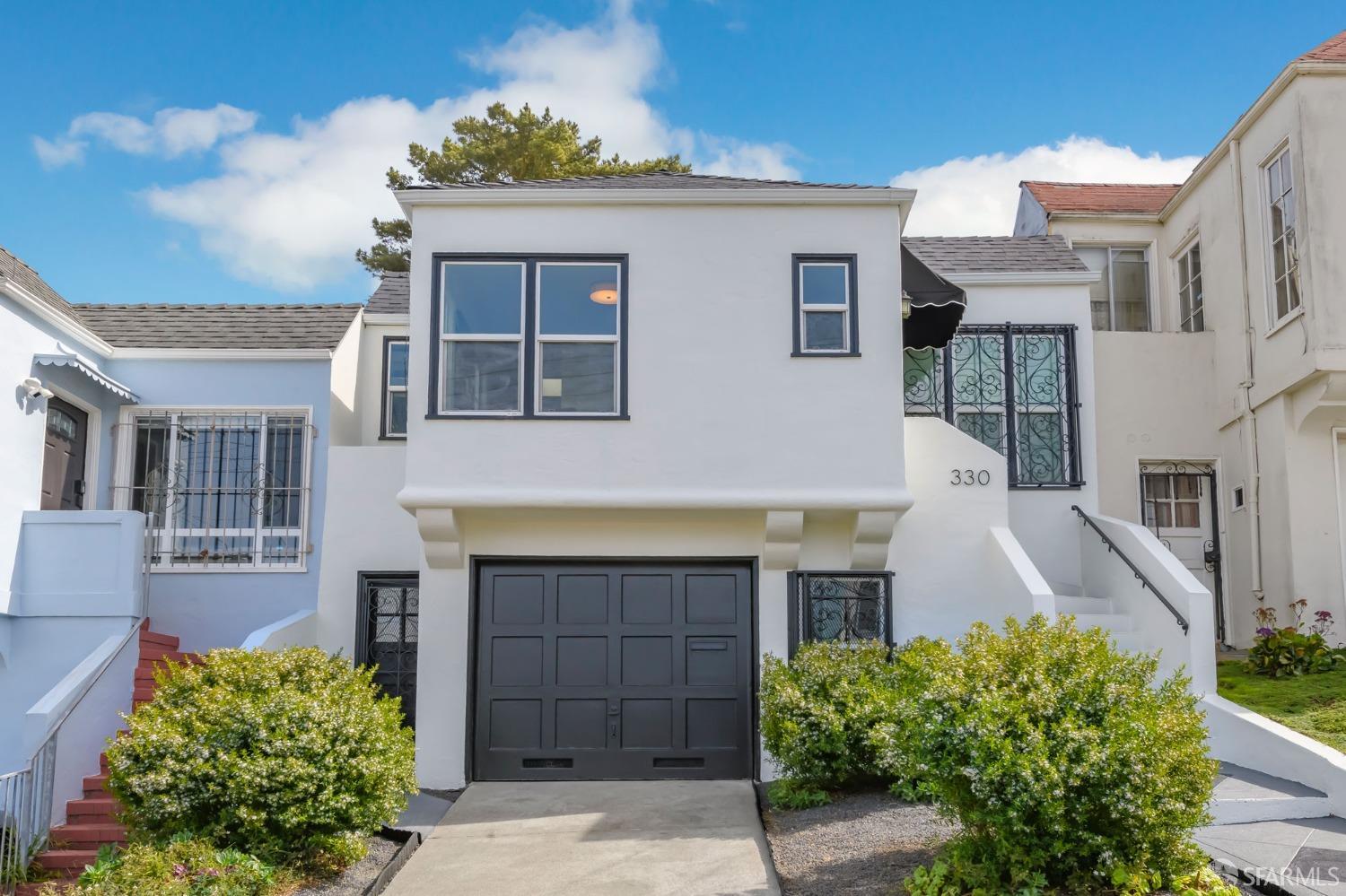 330 Vernon Street