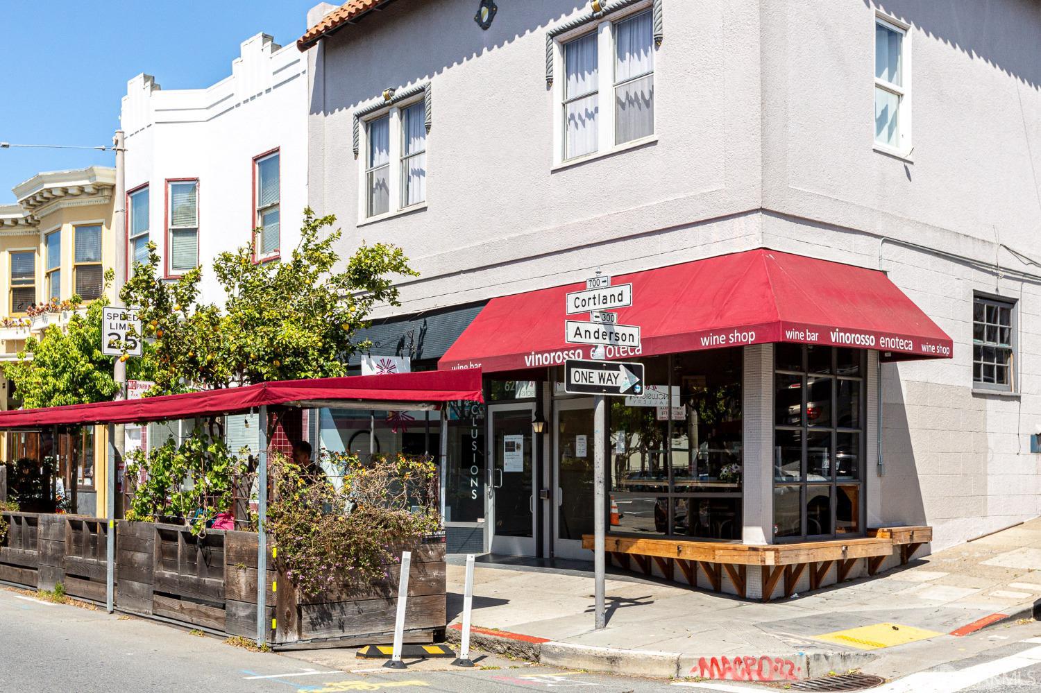 372 Moultrie Street