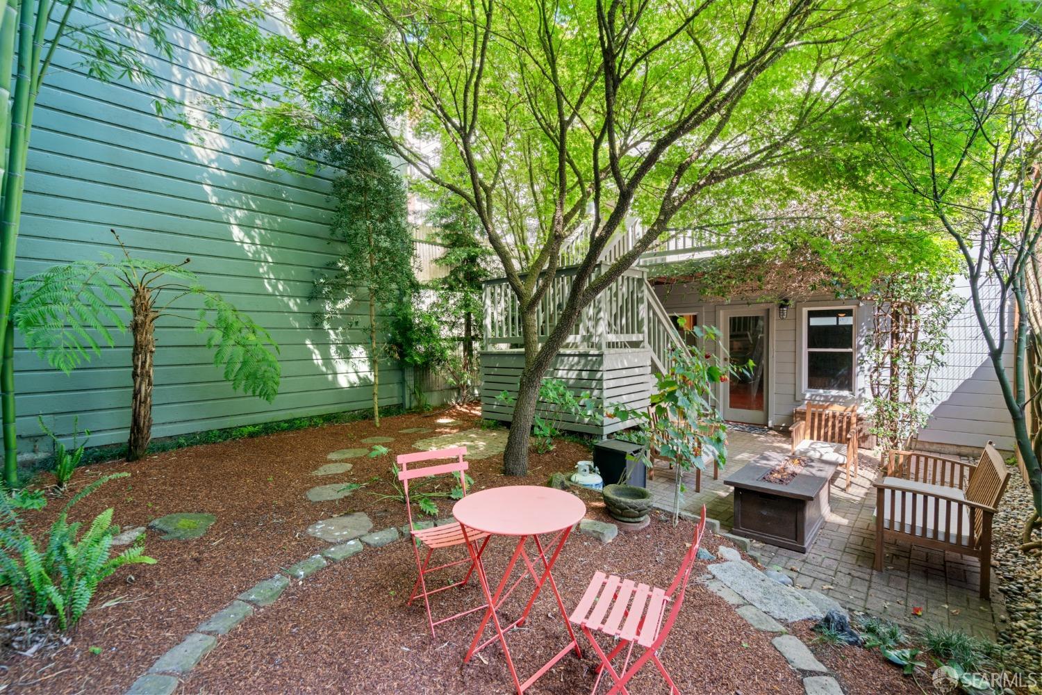 219 Lily Street