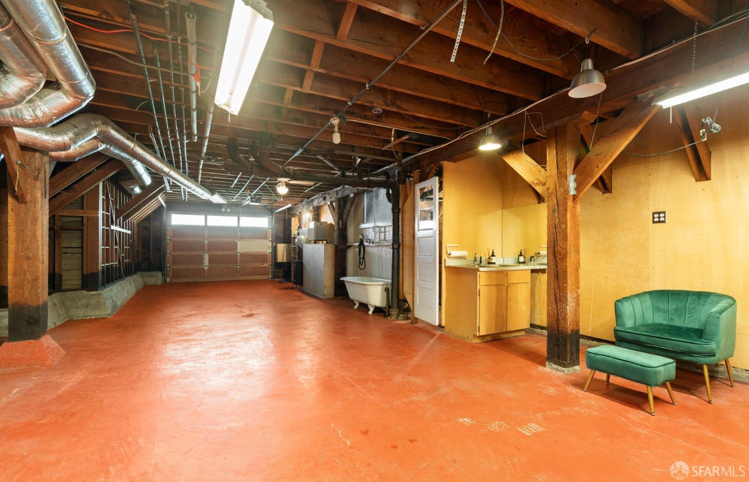 219 Lily Street