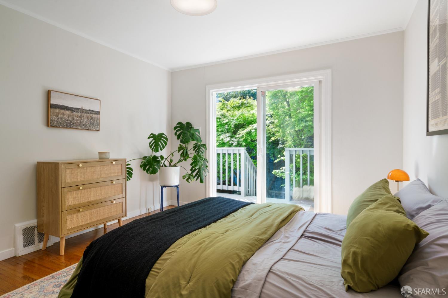 219 Lily Street