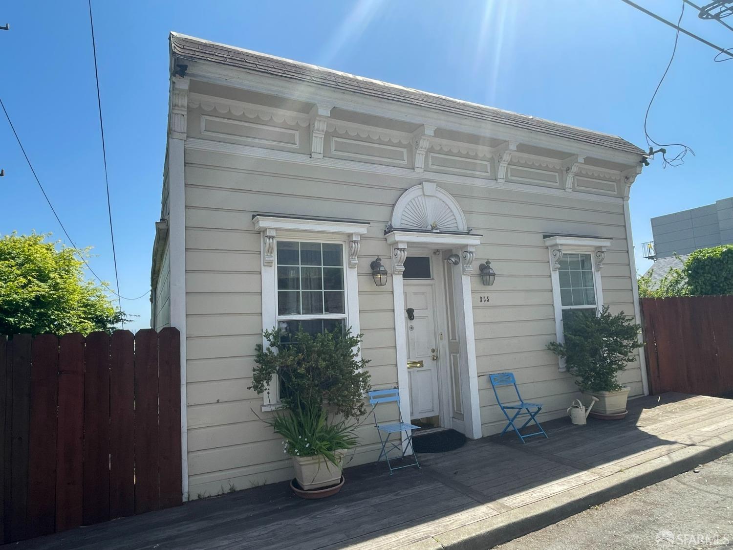 355 Mullen Avenue