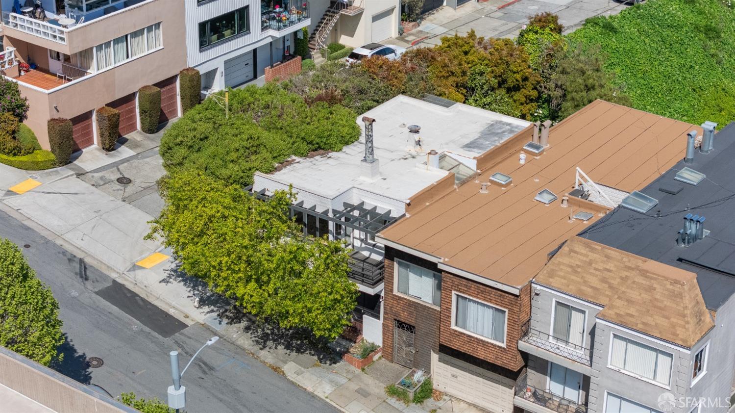740 Francisco Street