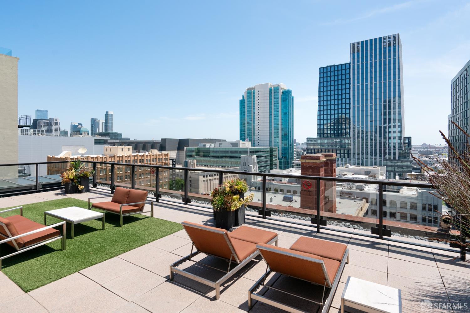 2 Mint Plaza # 207