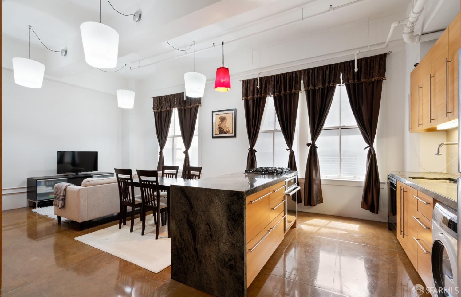 2 Mint Plaza # 207
