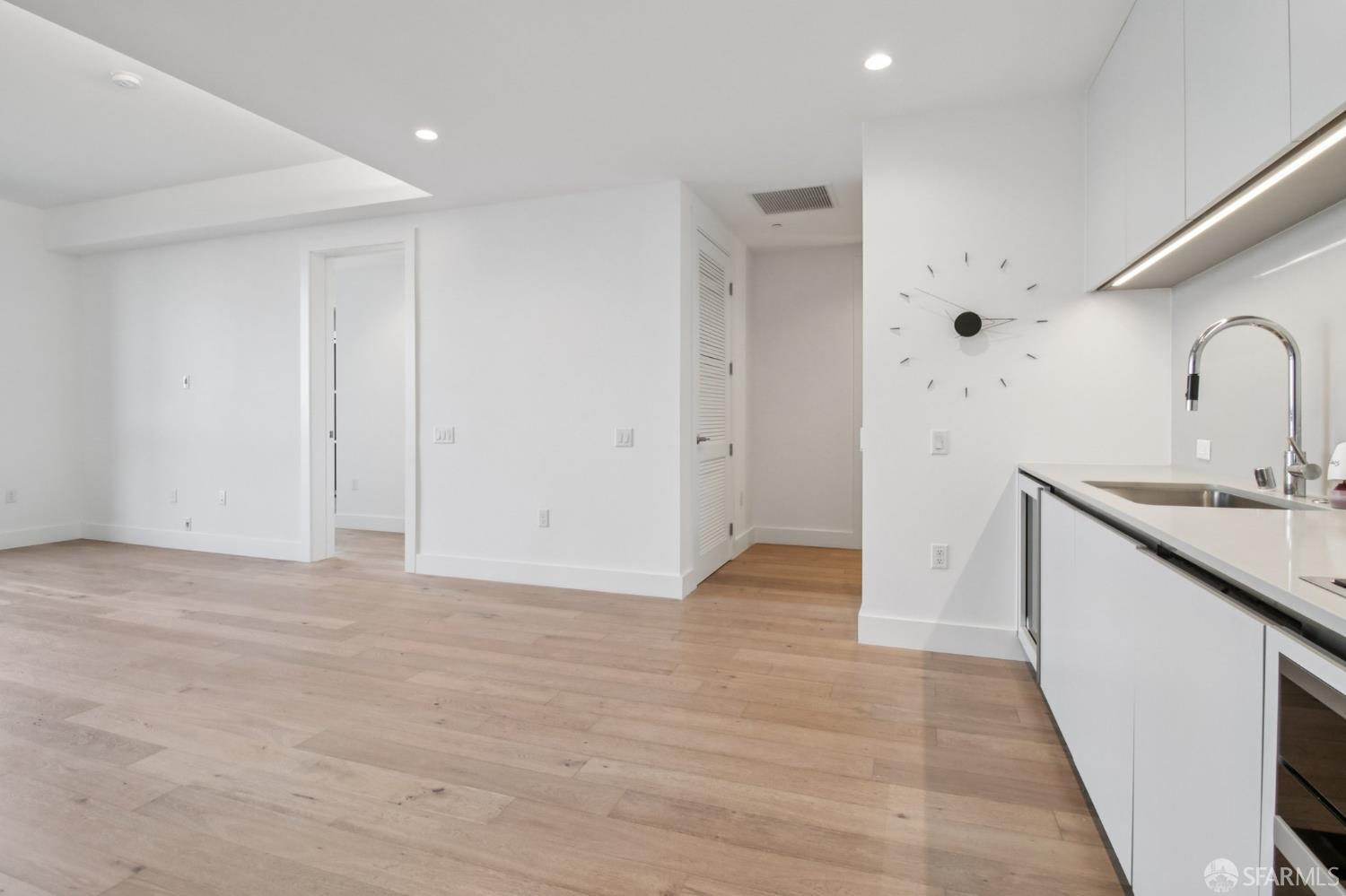 1 Bristol Court # 304