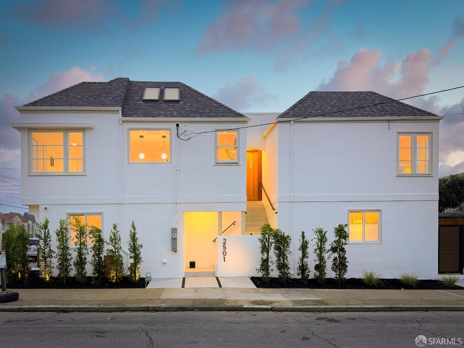 2501 Moraga Street
