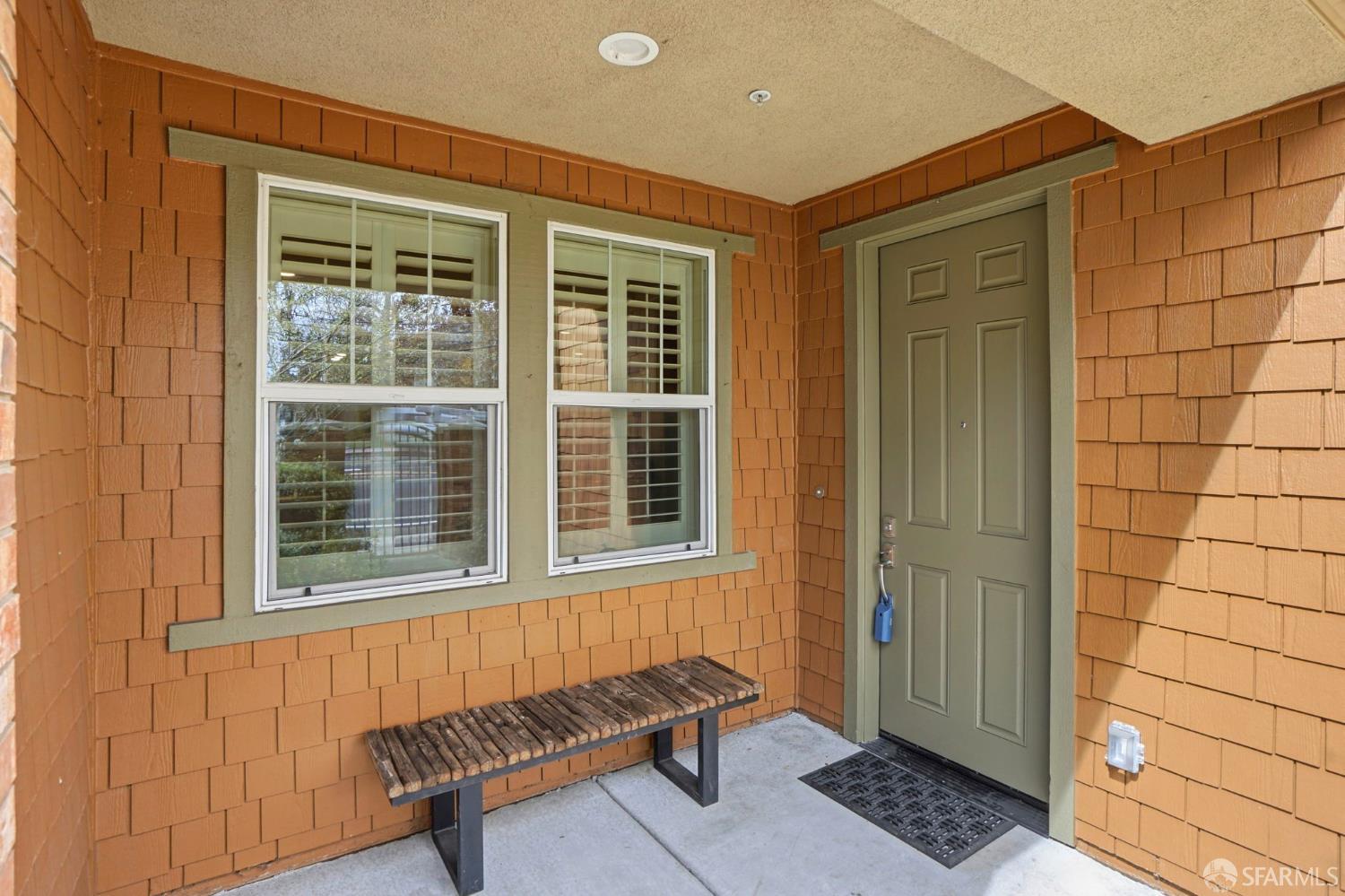 2541 Oak Road