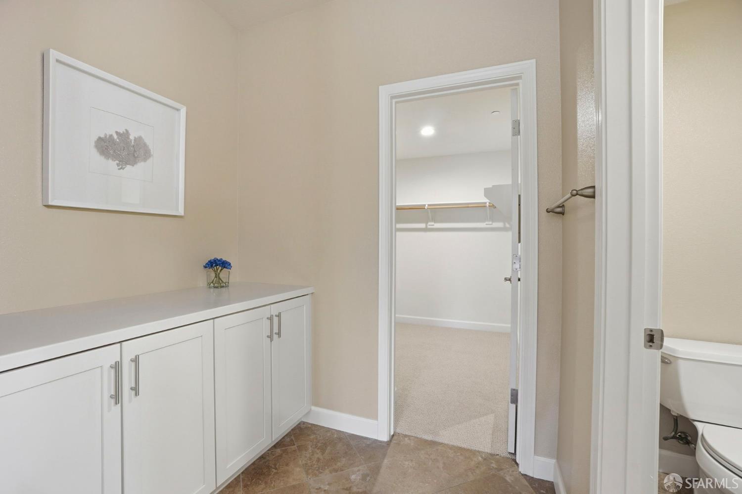 2541 Oak Road