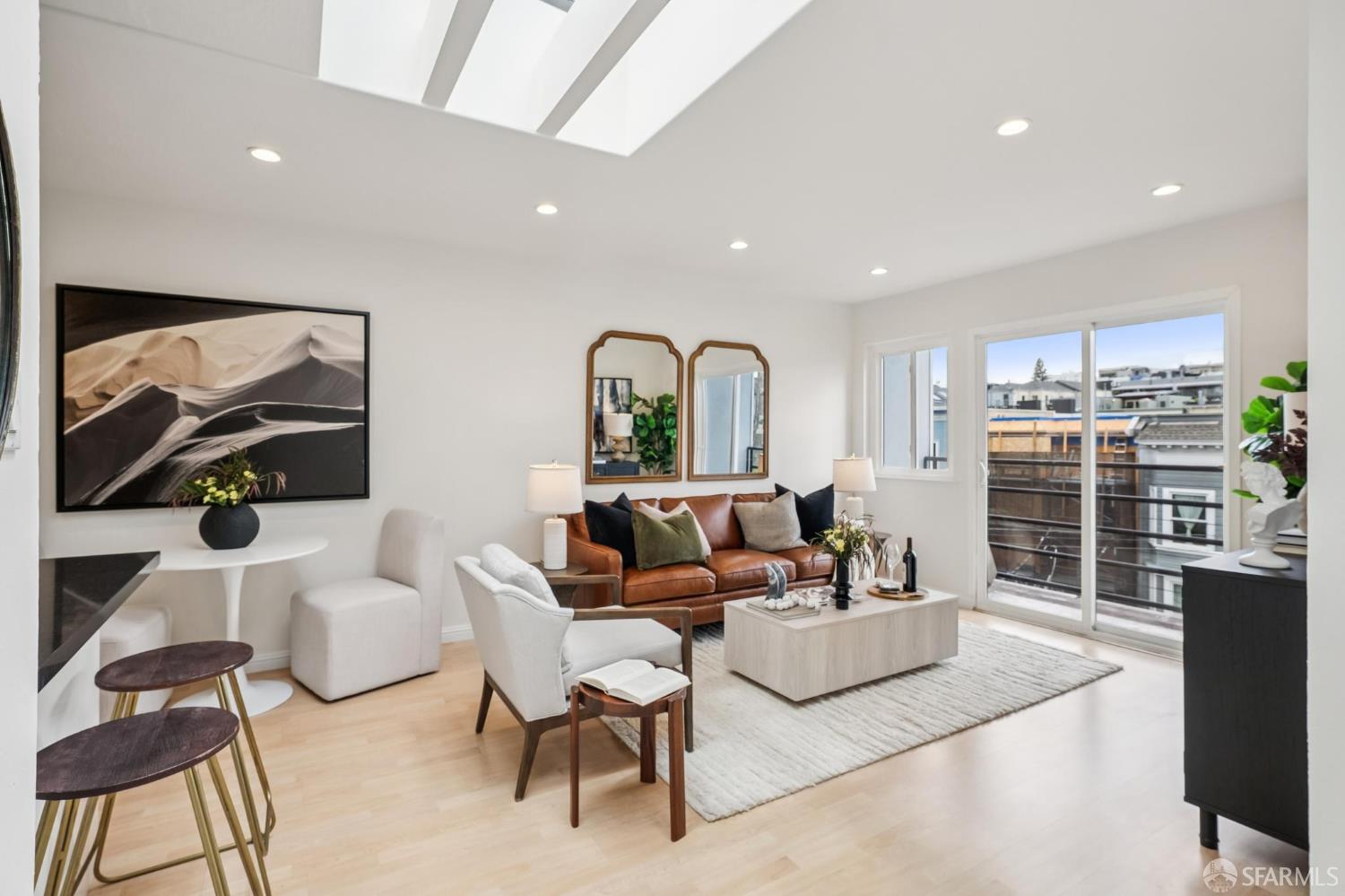 423 Waller Street # 7