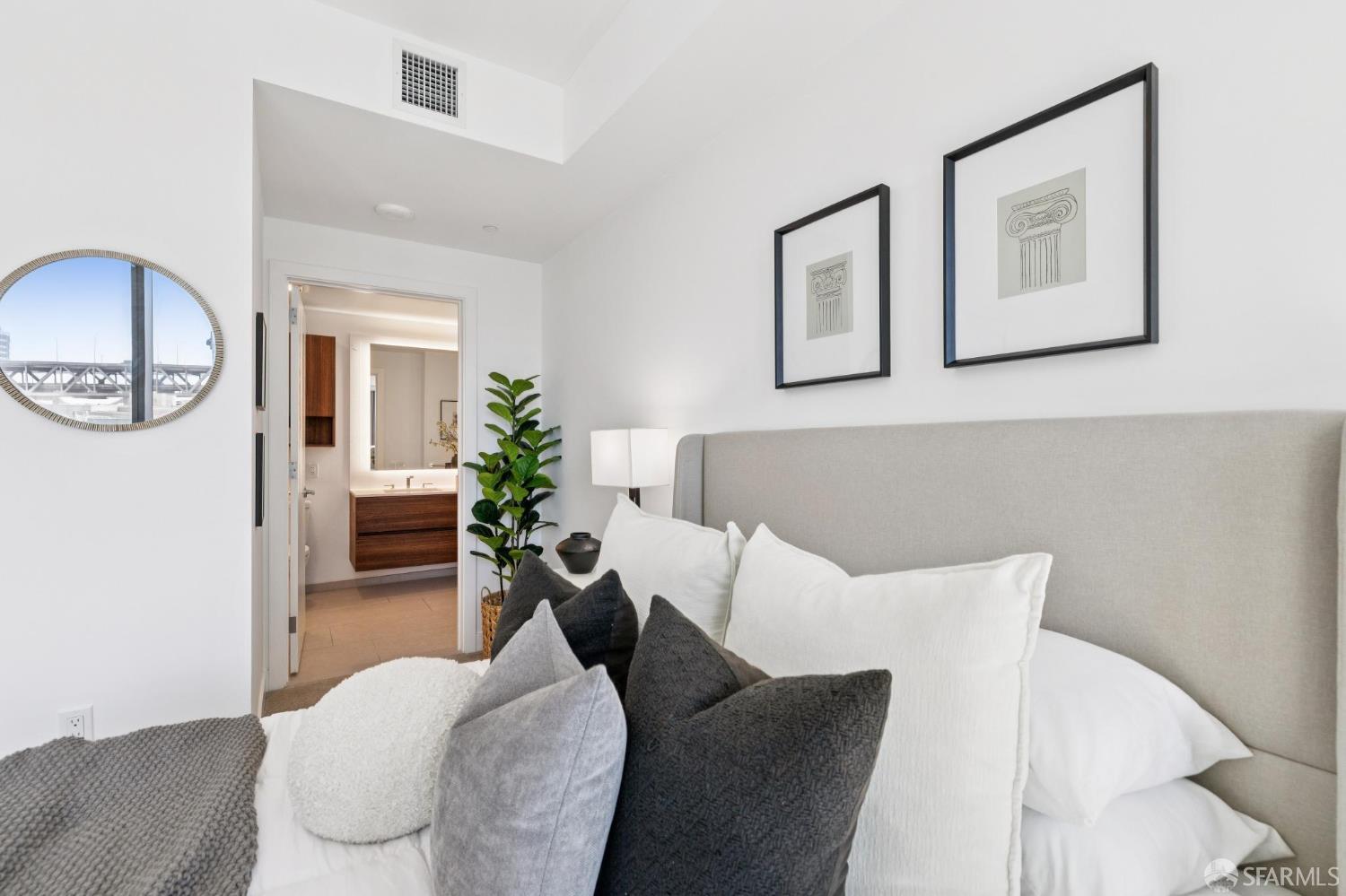 280 Spear Street # 10C