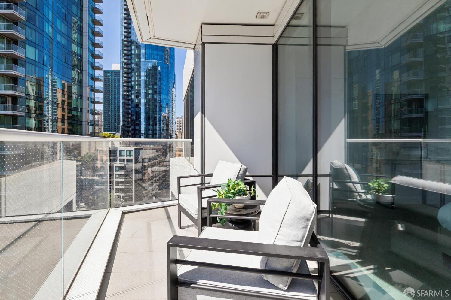 280 Spear Street # 10C