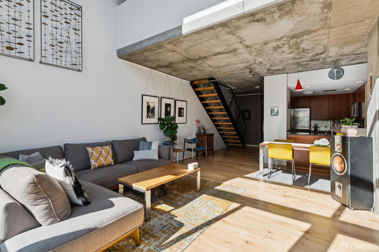 77 Dow Place # 307