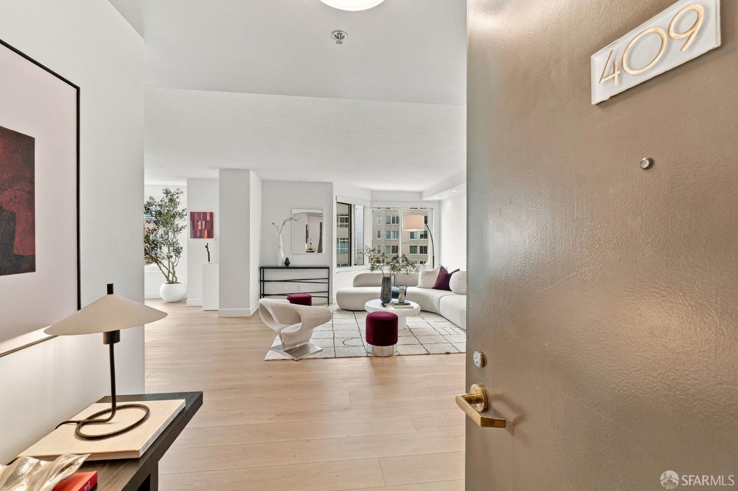111 Chestnut Street # 409