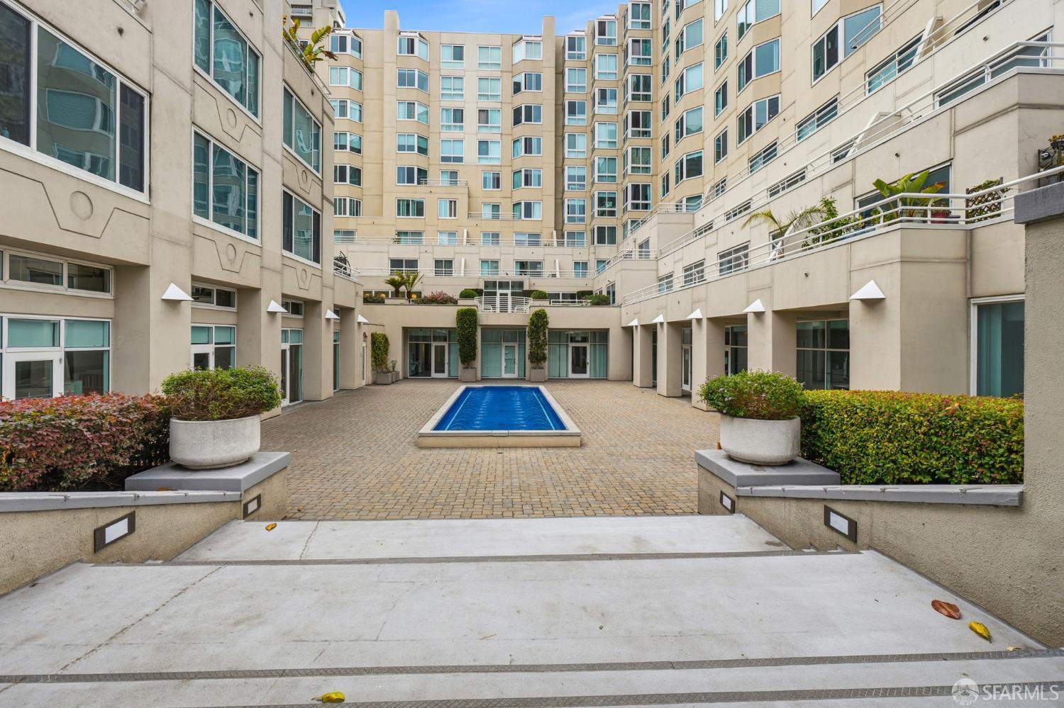 111 Chestnut Street # 409