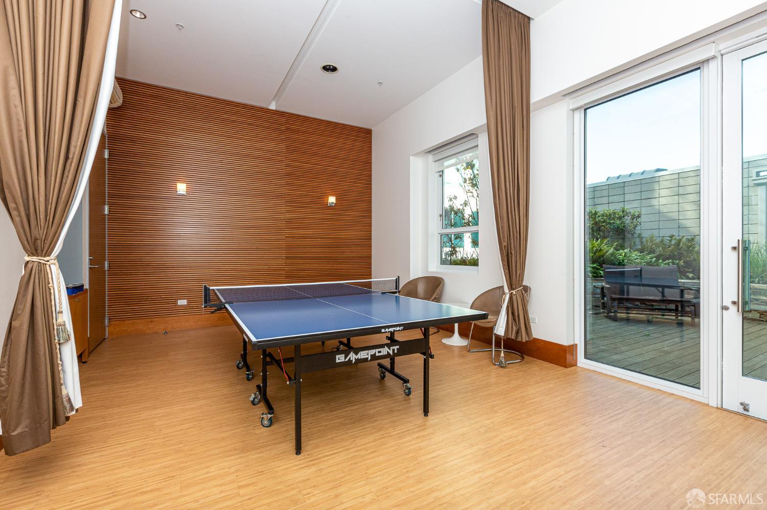 1160 Mission Street # 2211