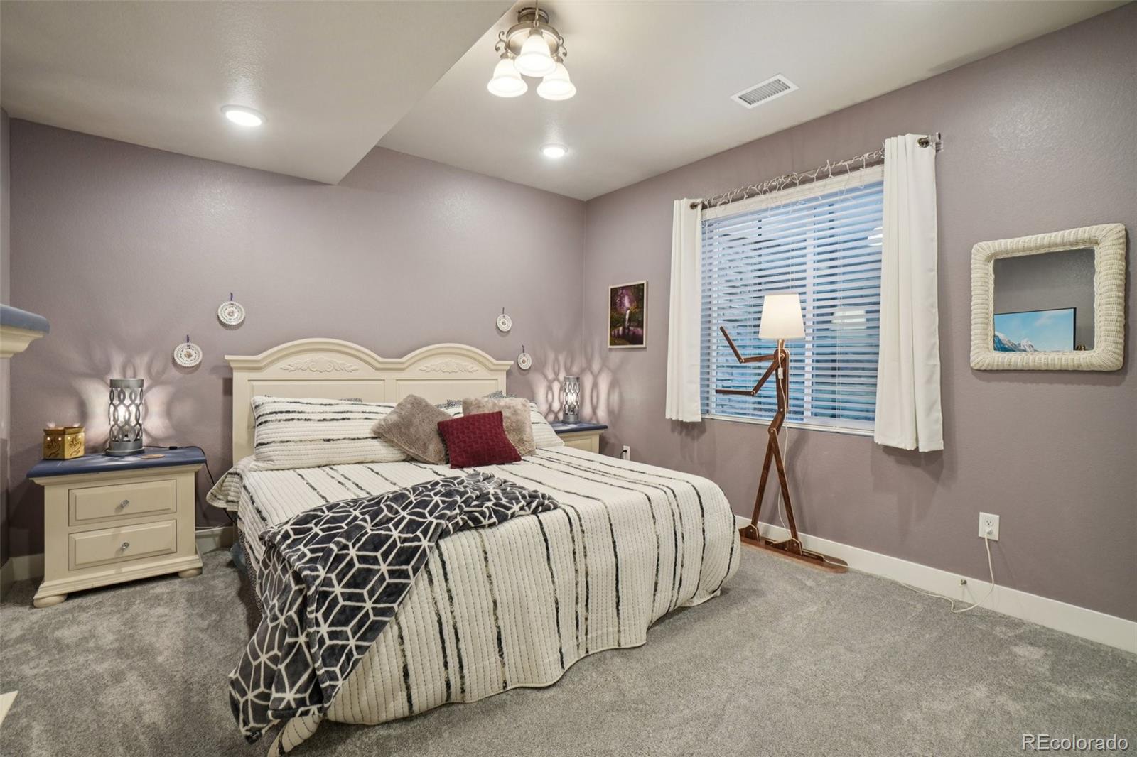 12541 Lake View Street