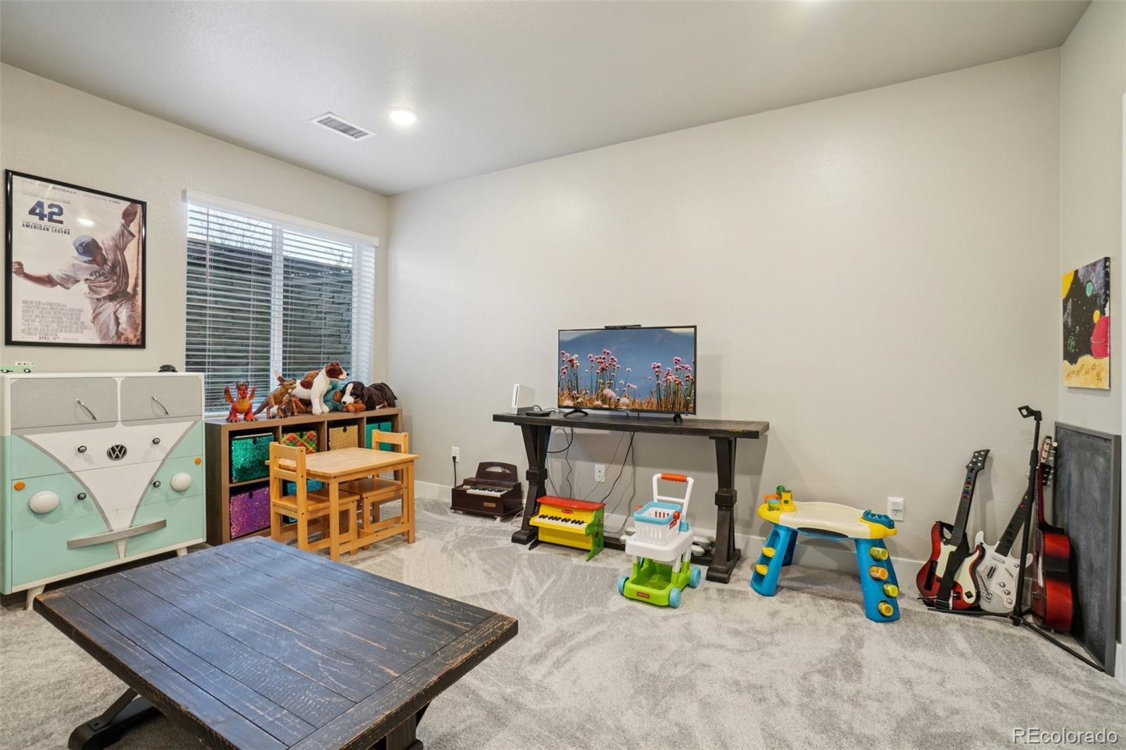 12541 Lake View Street