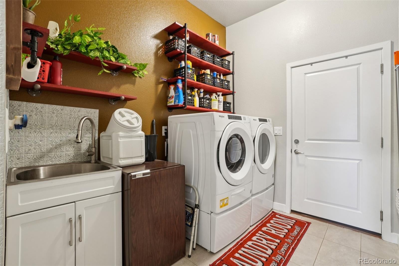 12541 Lake View Street