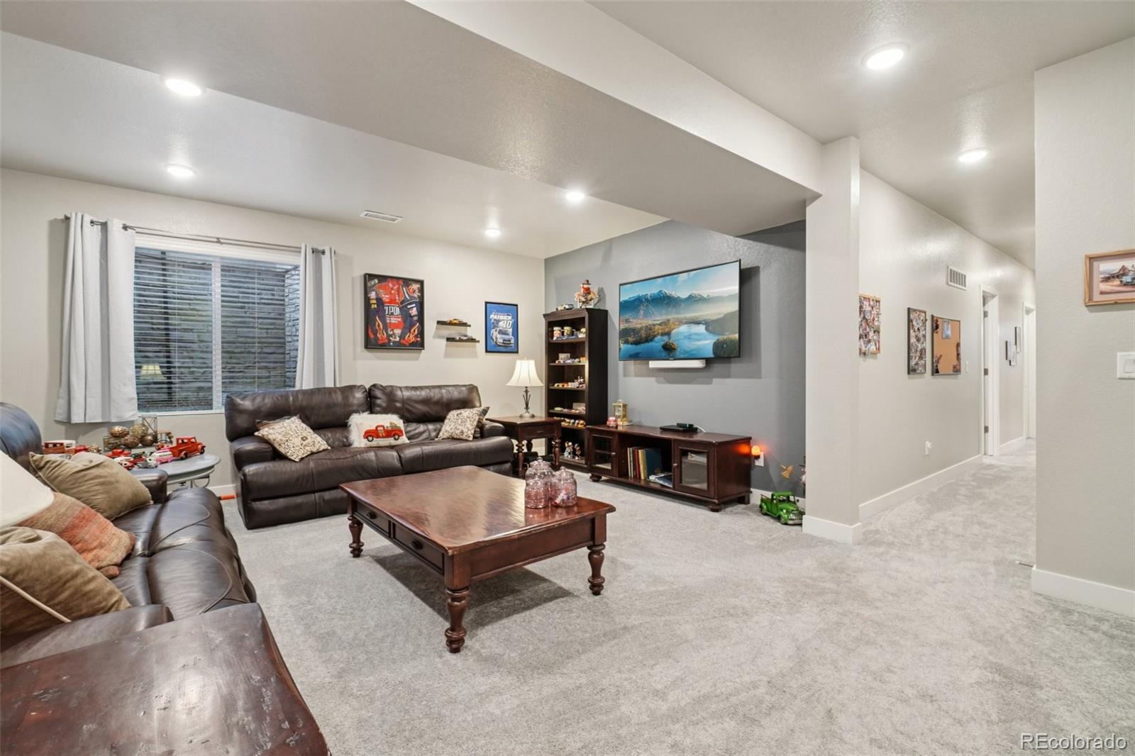 12541 Lake View Street