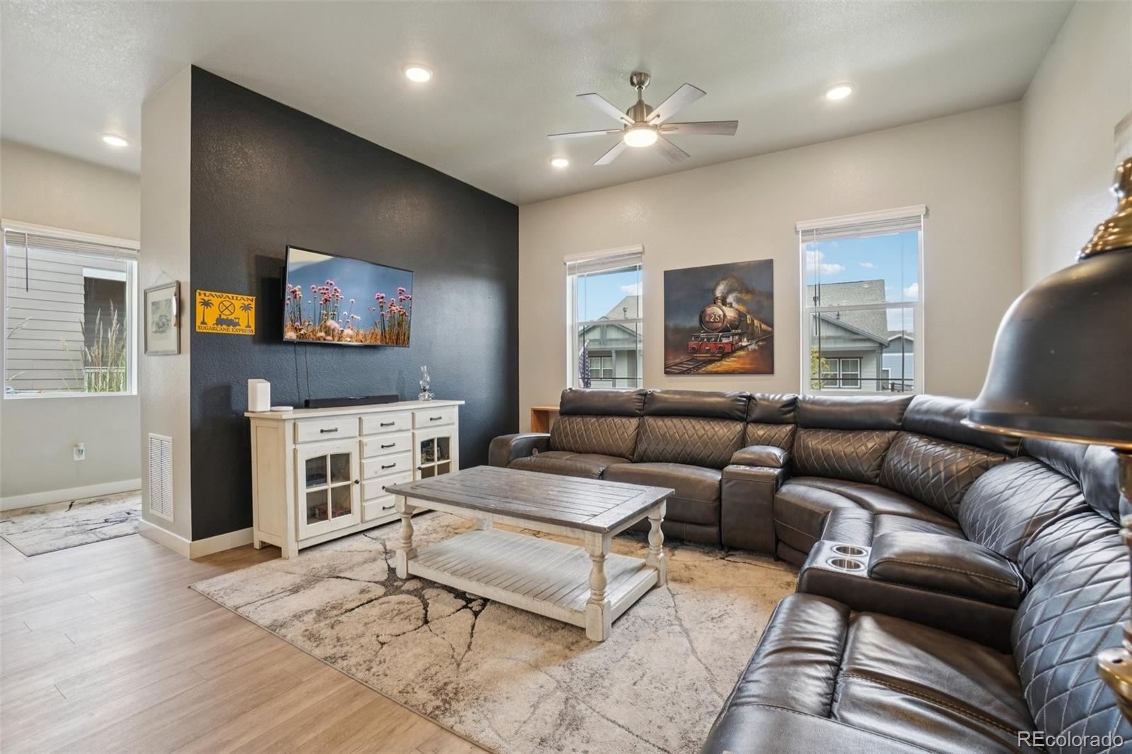 12541 Lake View Street