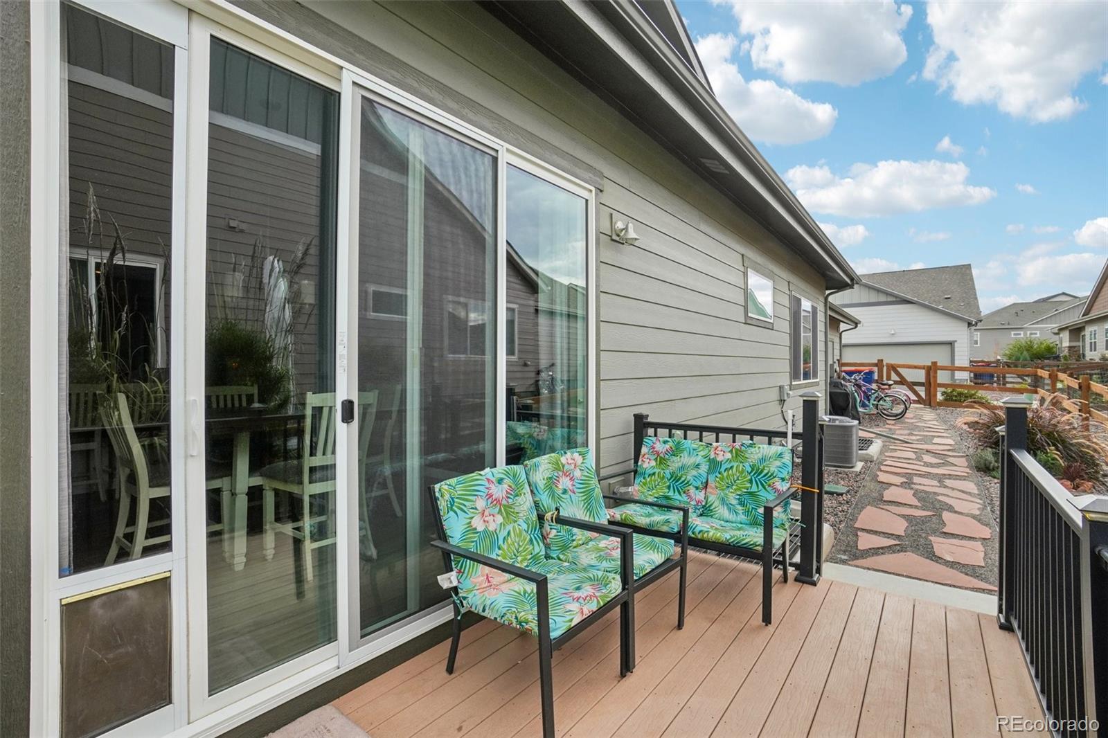 12541 Lake View Street