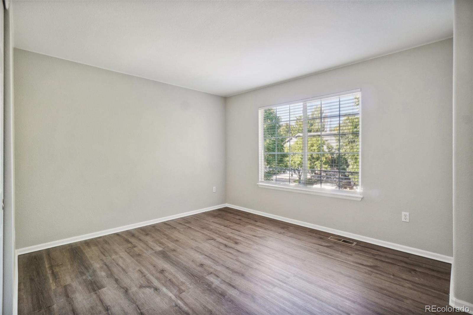 6489 Silverleaf Avenue