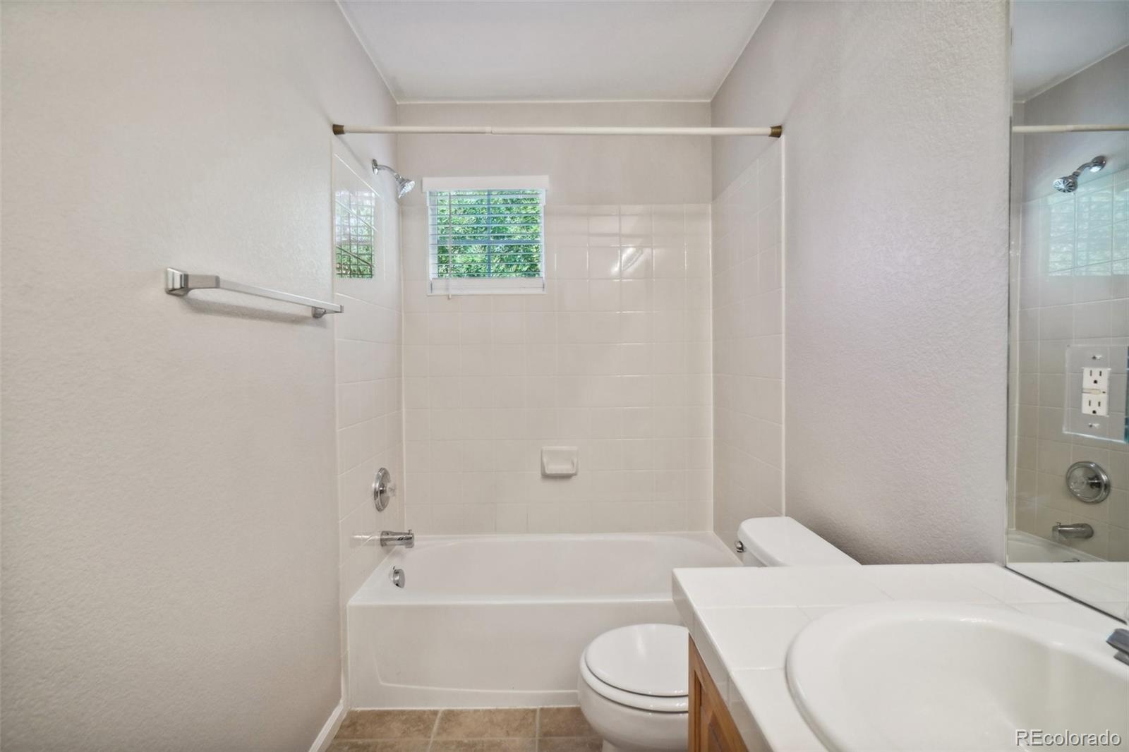 6489 Silverleaf Avenue