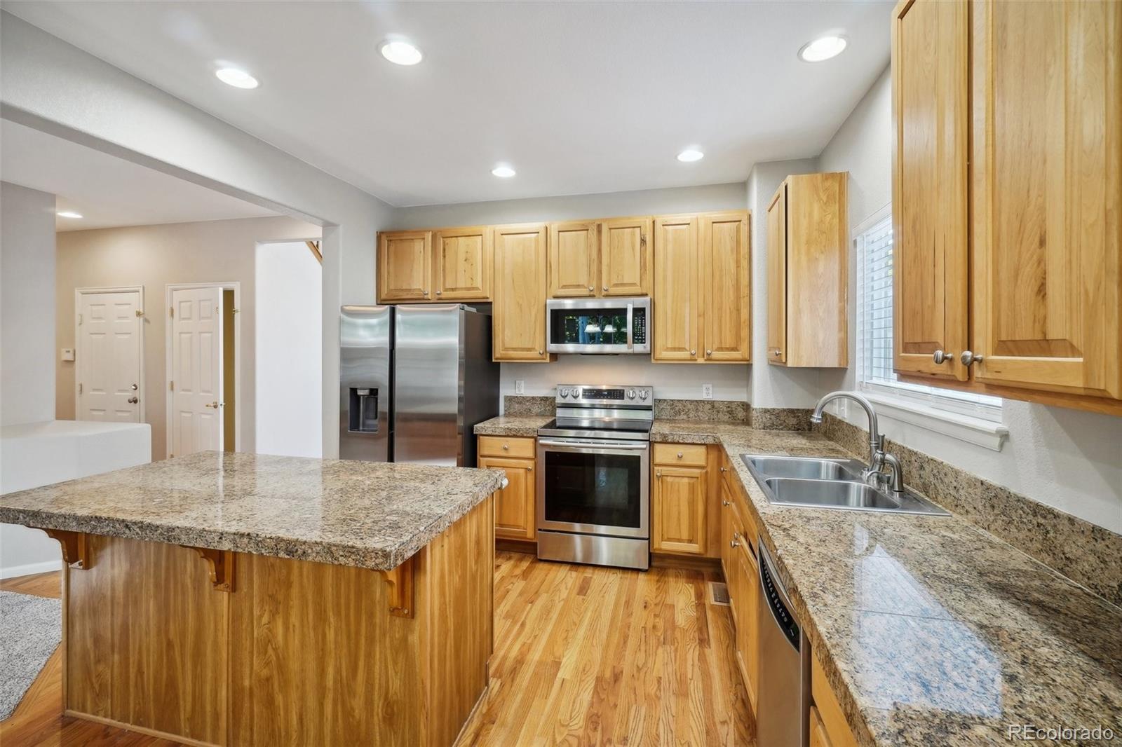 6489 Silverleaf Avenue