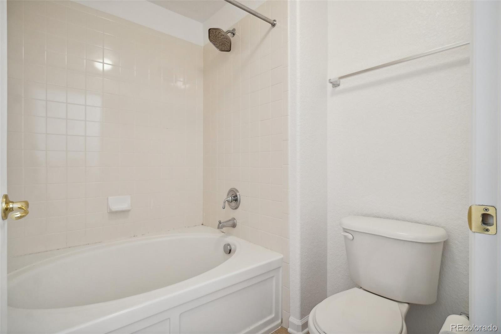 3375 Boulder Circle Unit: 201