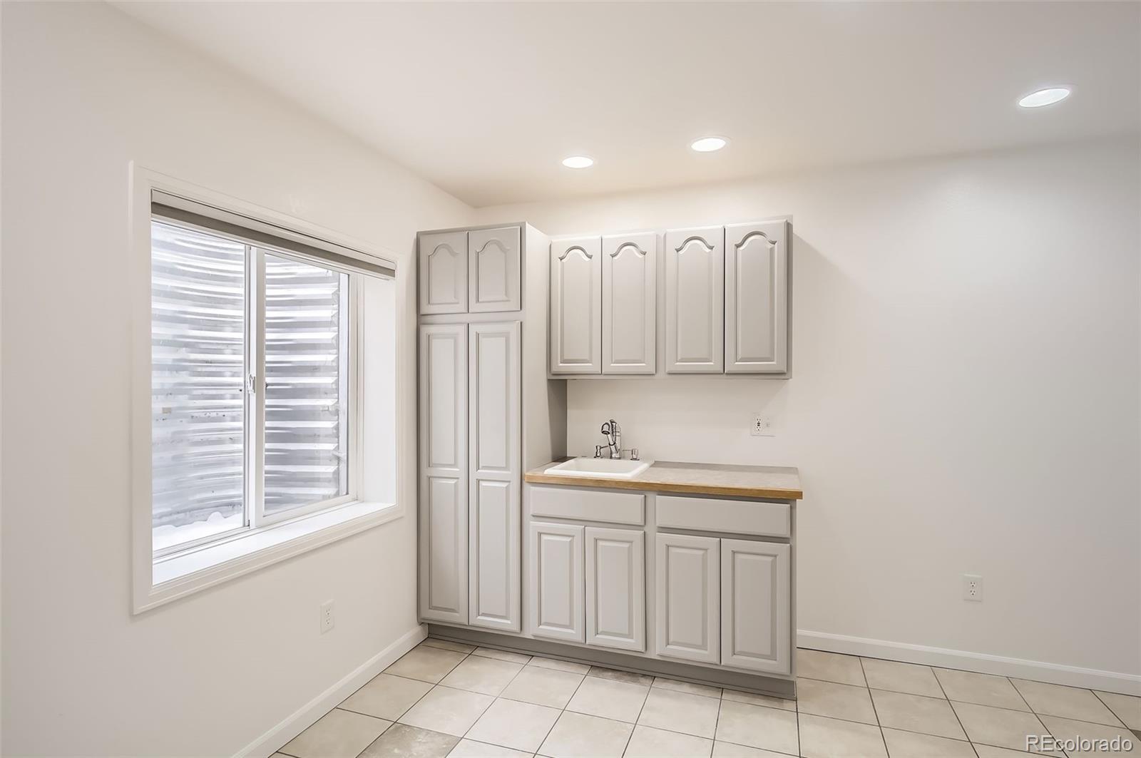 1907 Green Wing Drive