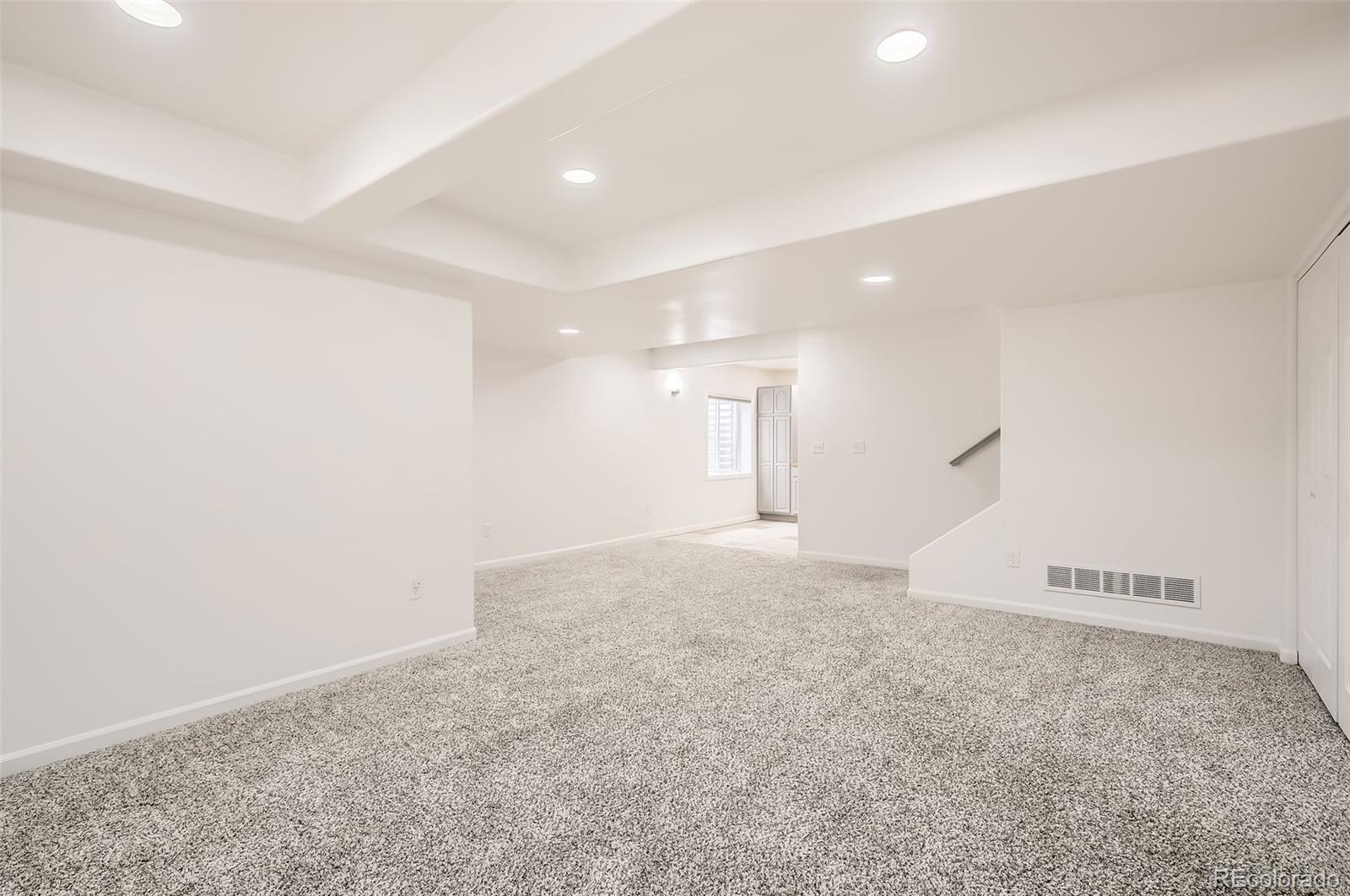 1907 Green Wing Drive