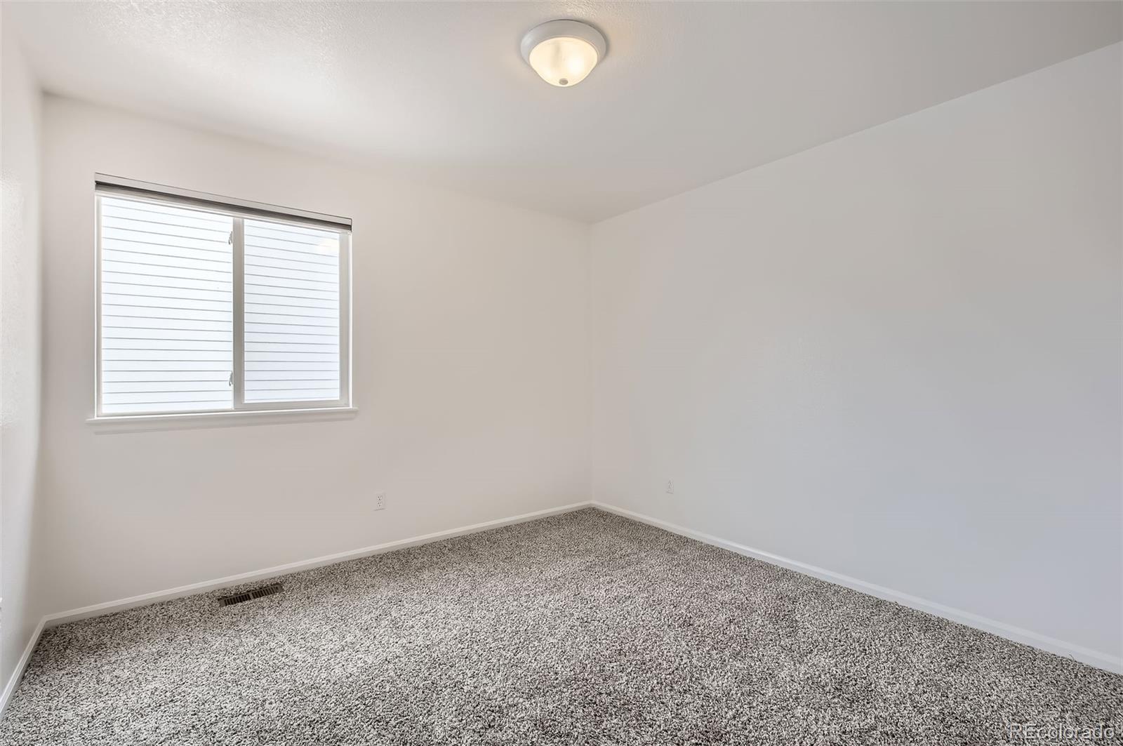 1907 Green Wing Drive