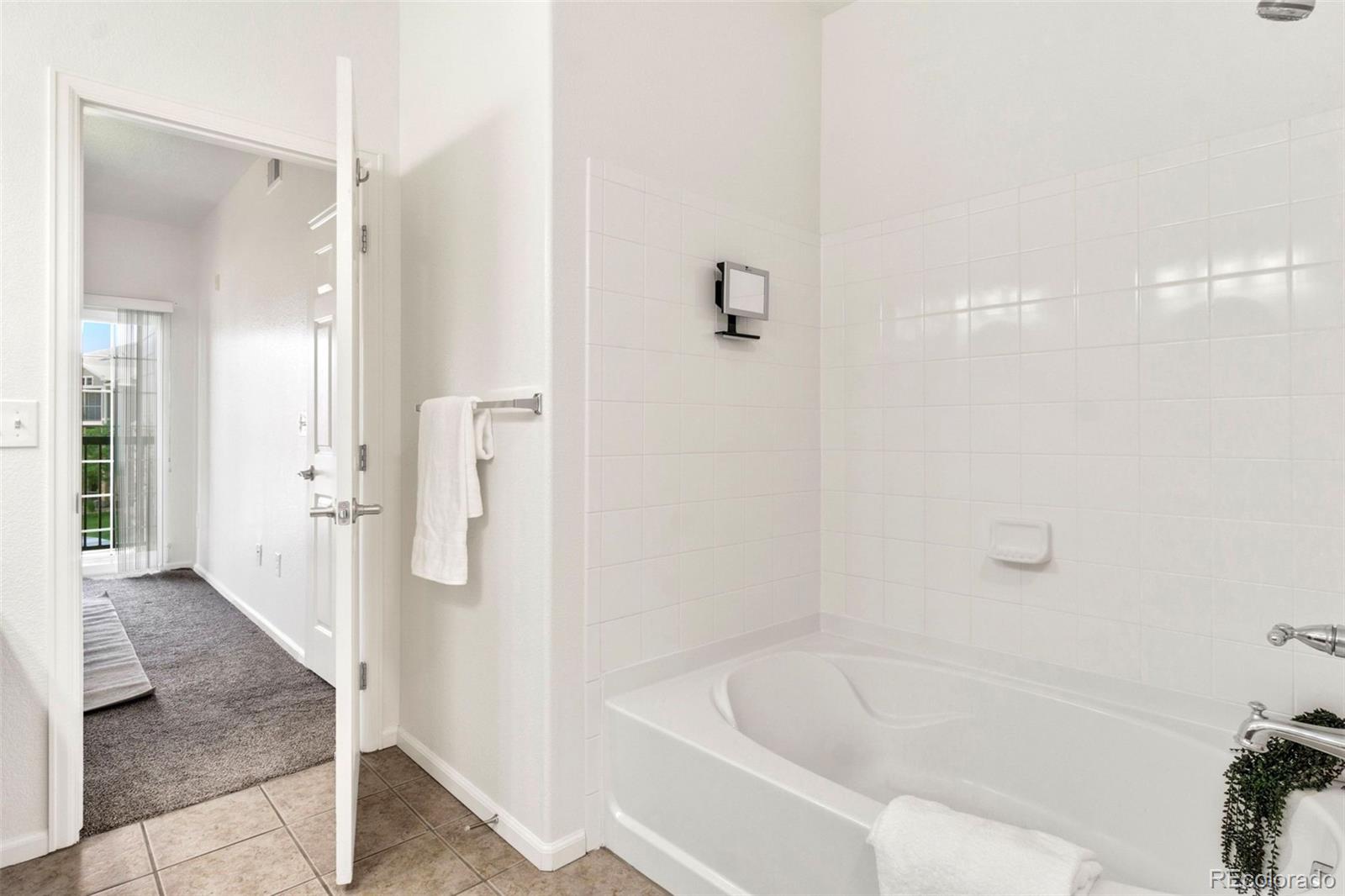 1425 Blue Sky Circle Unit: 15-206