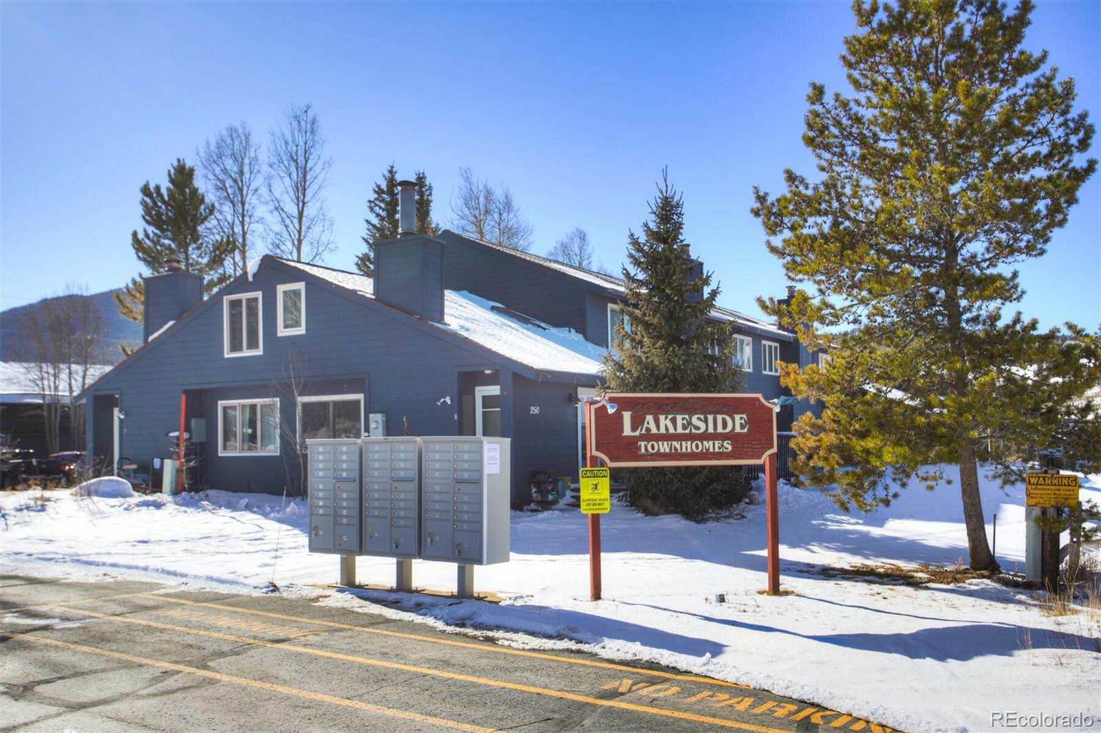 252 Cove Boulevard Unit: 9