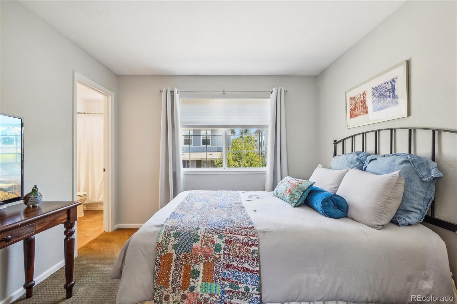 322 W Jamison Place Unit: 50