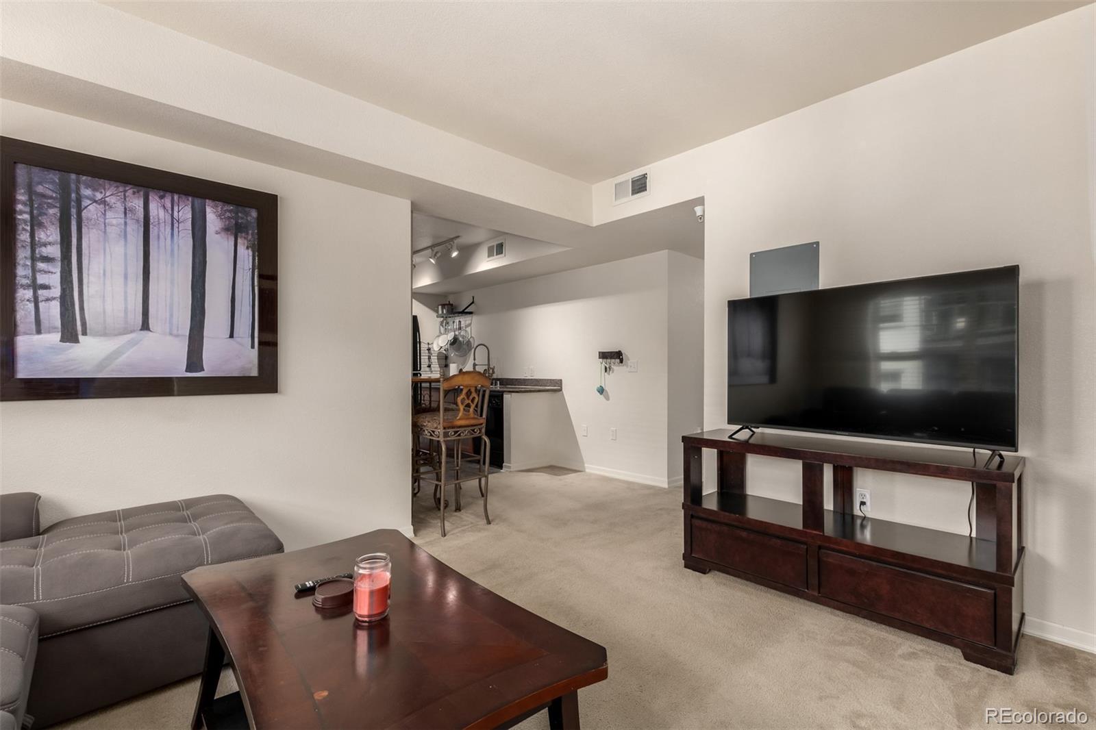 1623 Saint Paul Street Unit: 411
