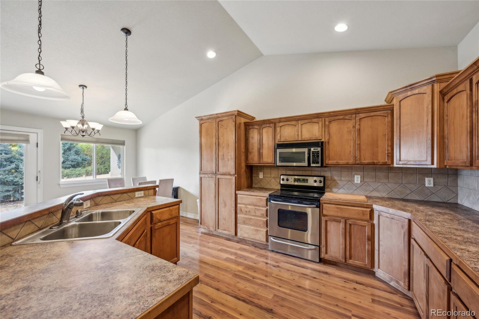 1114 Cottonwood Court