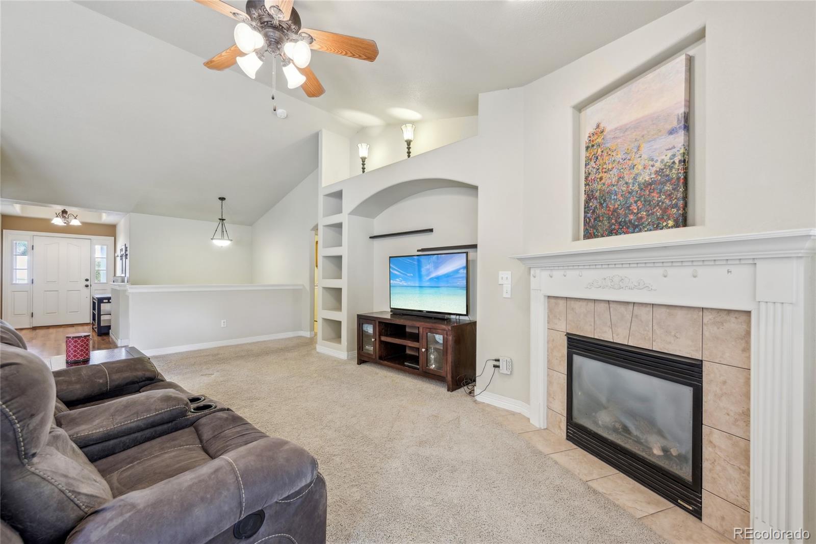 1114 Cottonwood Court