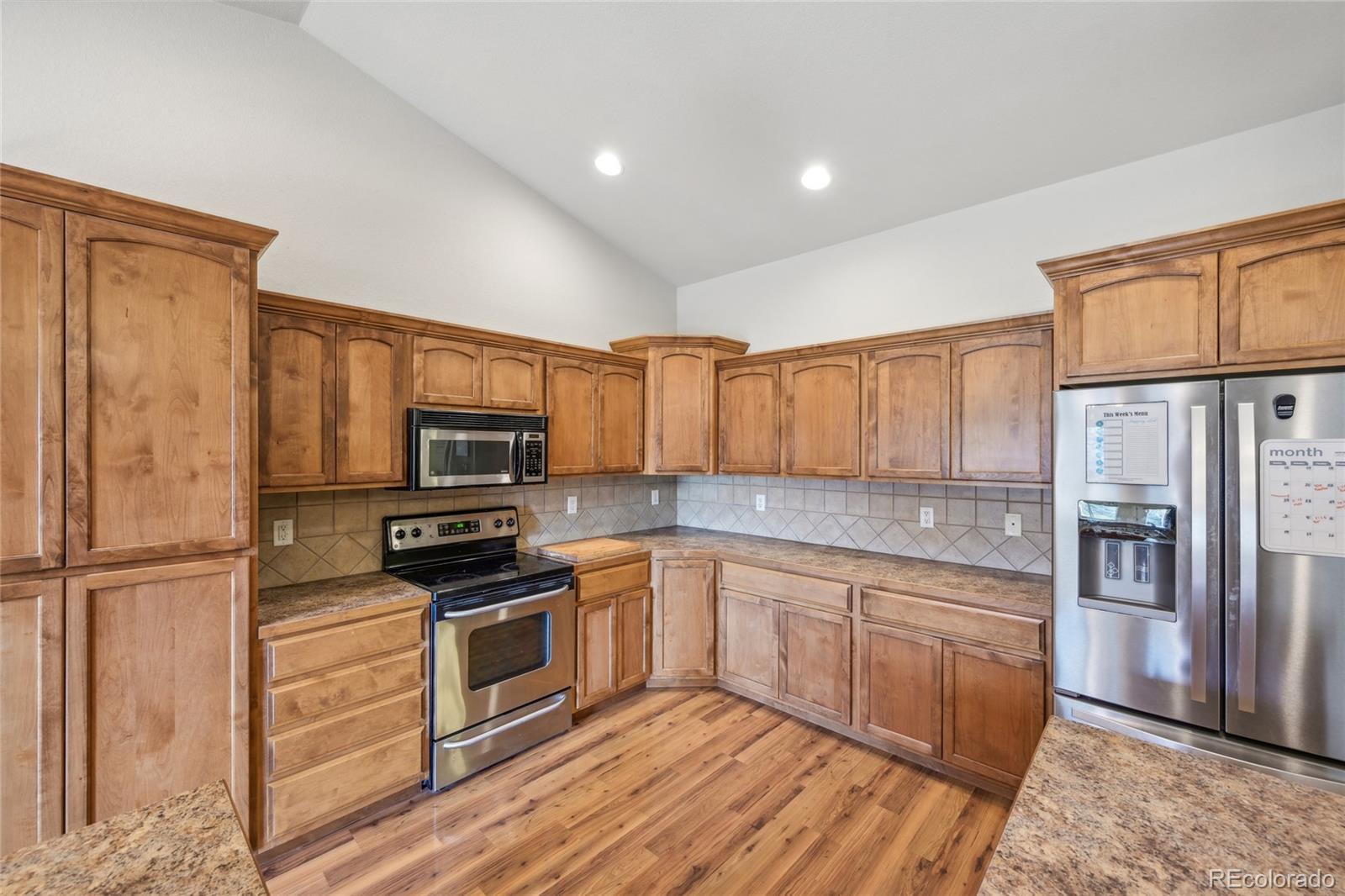 1114 Cottonwood Court