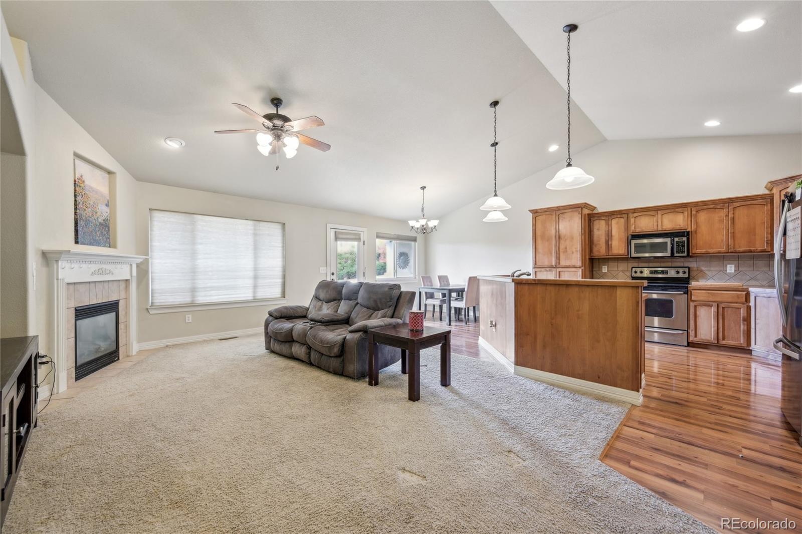 1114 Cottonwood Court