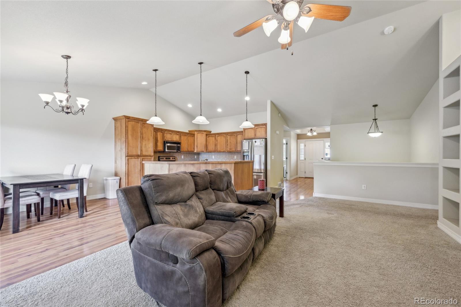 1114 Cottonwood Court