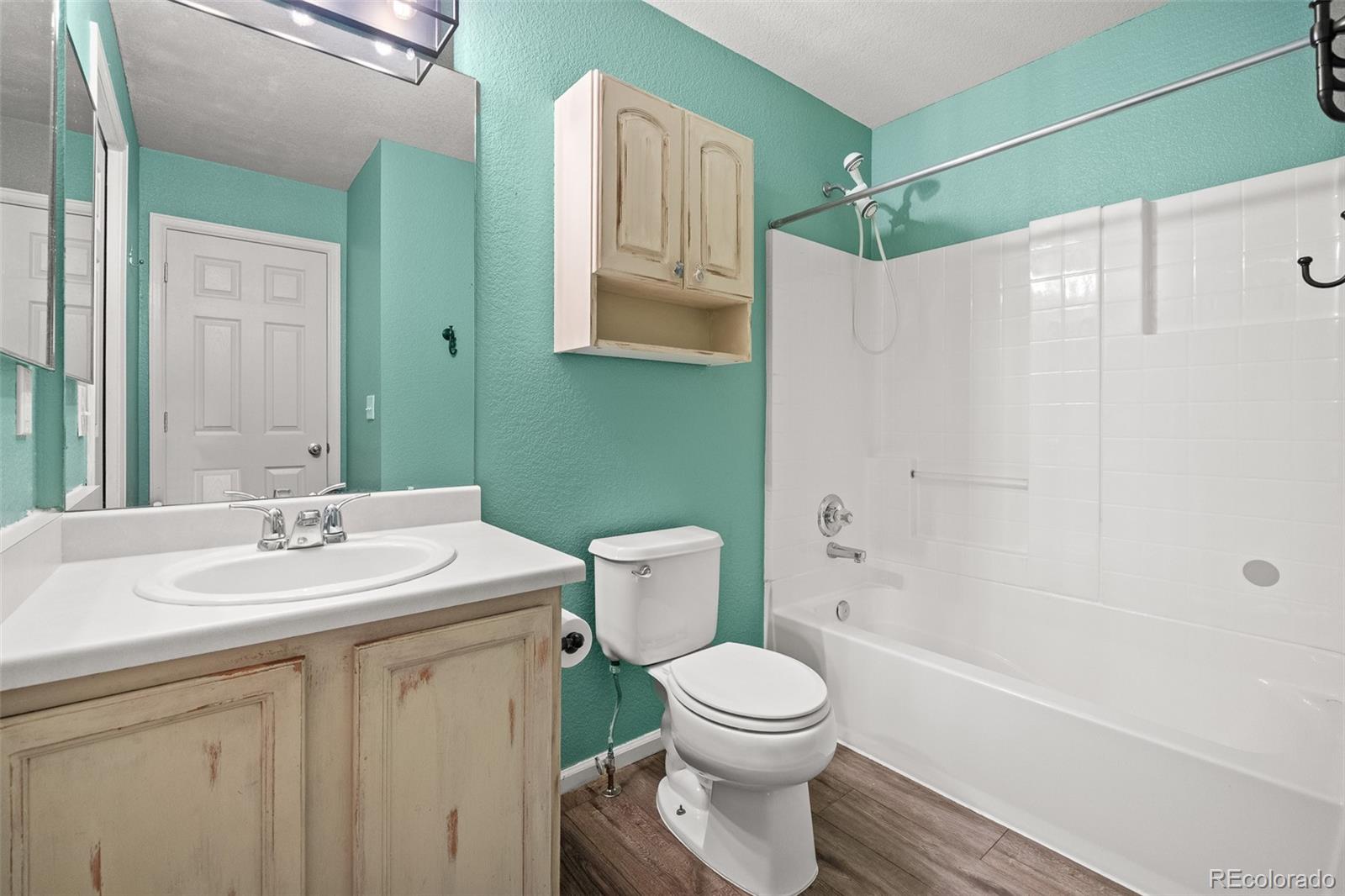 266 Ponderosa Place