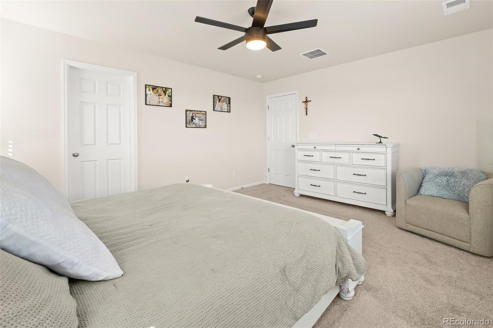 919 Goodrich Peak Street