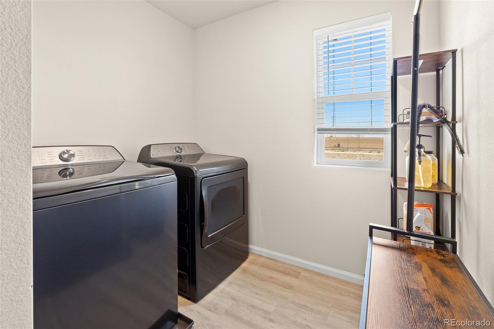 919 Goodrich Peak Street